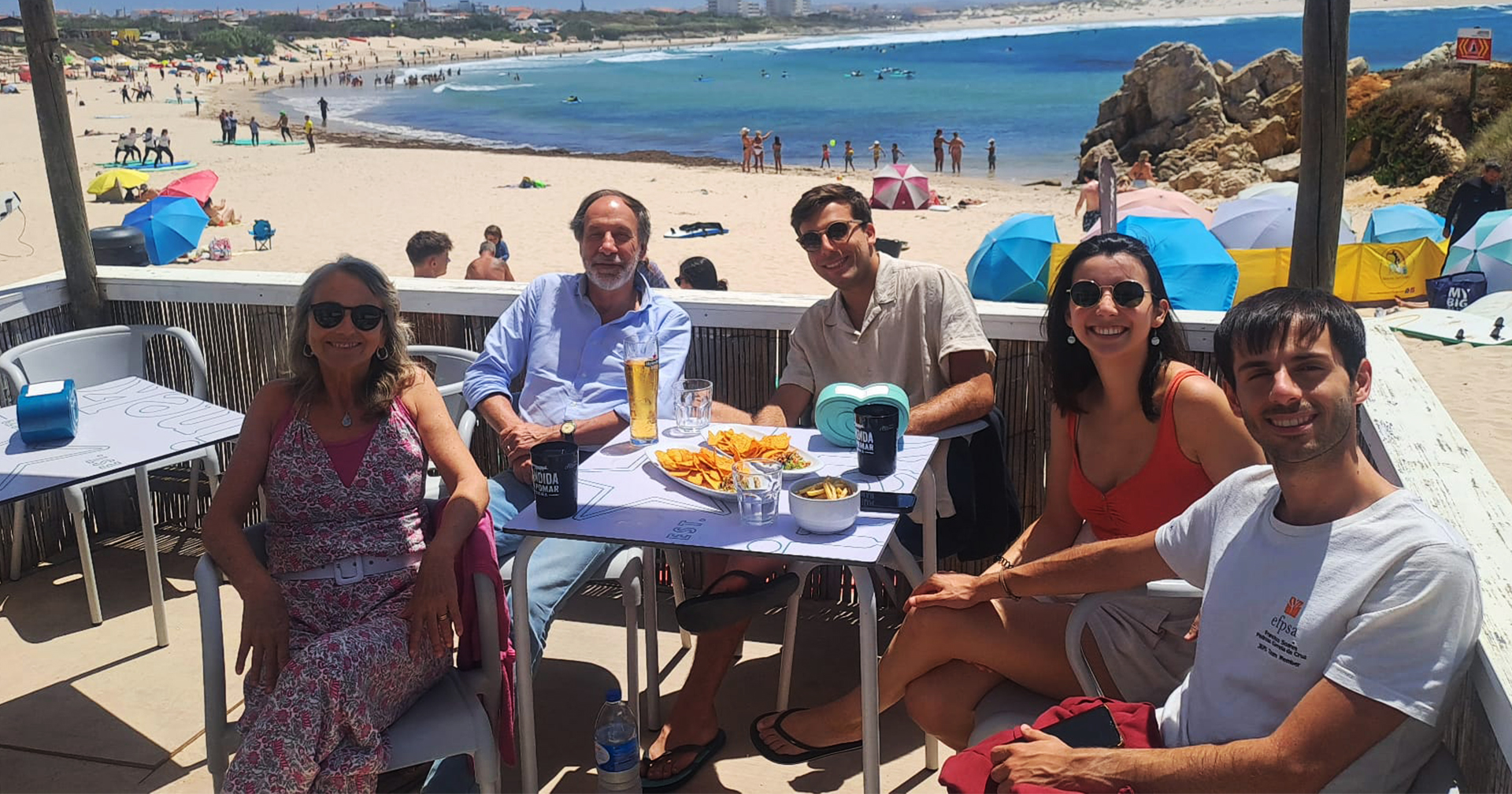 DIAS À MESA